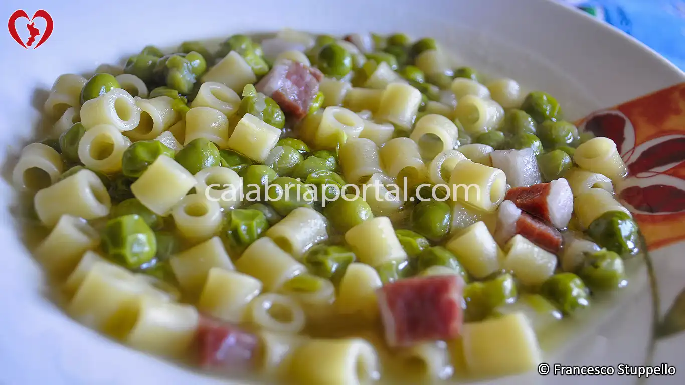 Pasta e Piselli alla Calabrese la ricetta originale