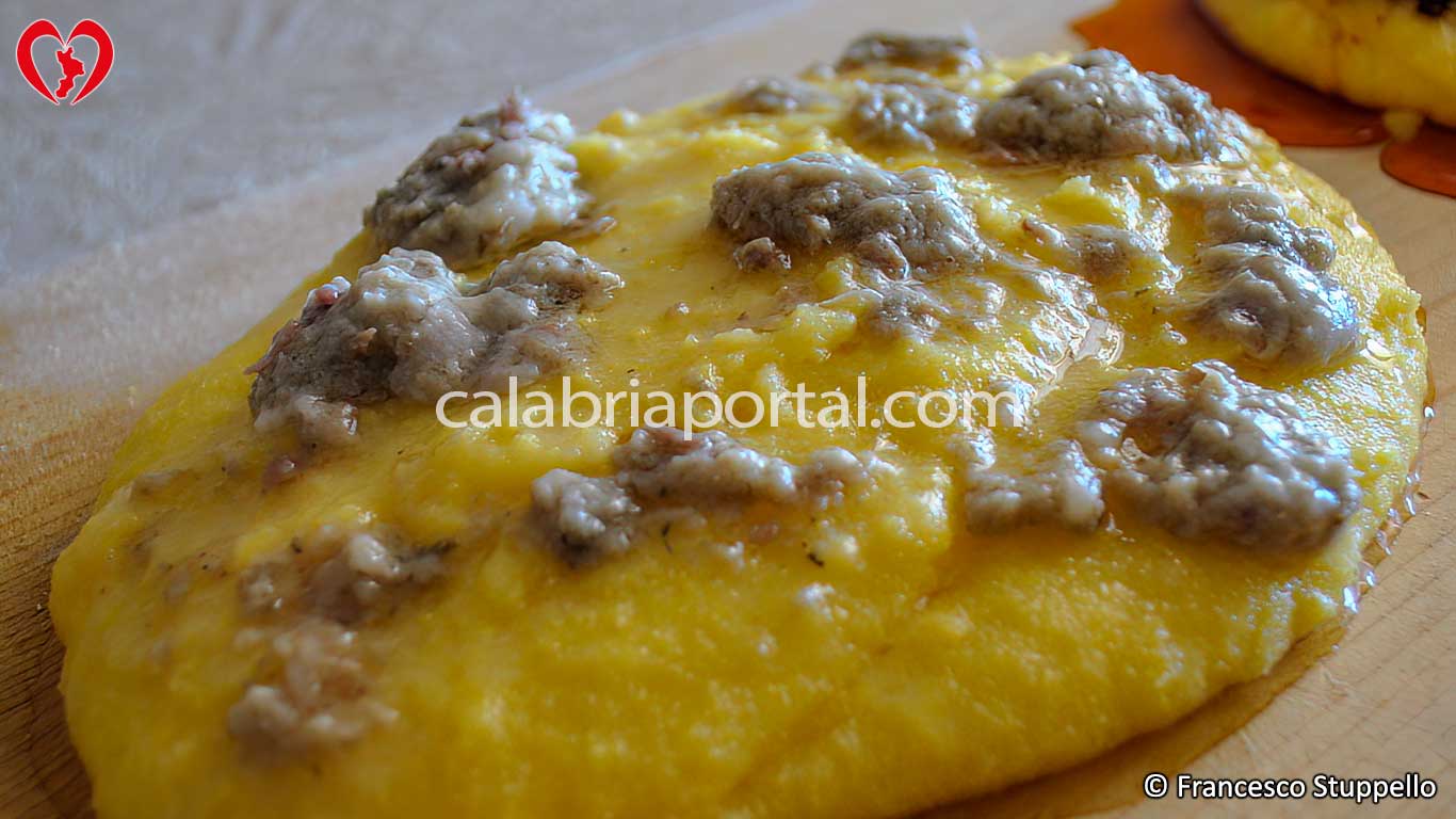Frascatola Calabrese con i Frisuragli di Maiale