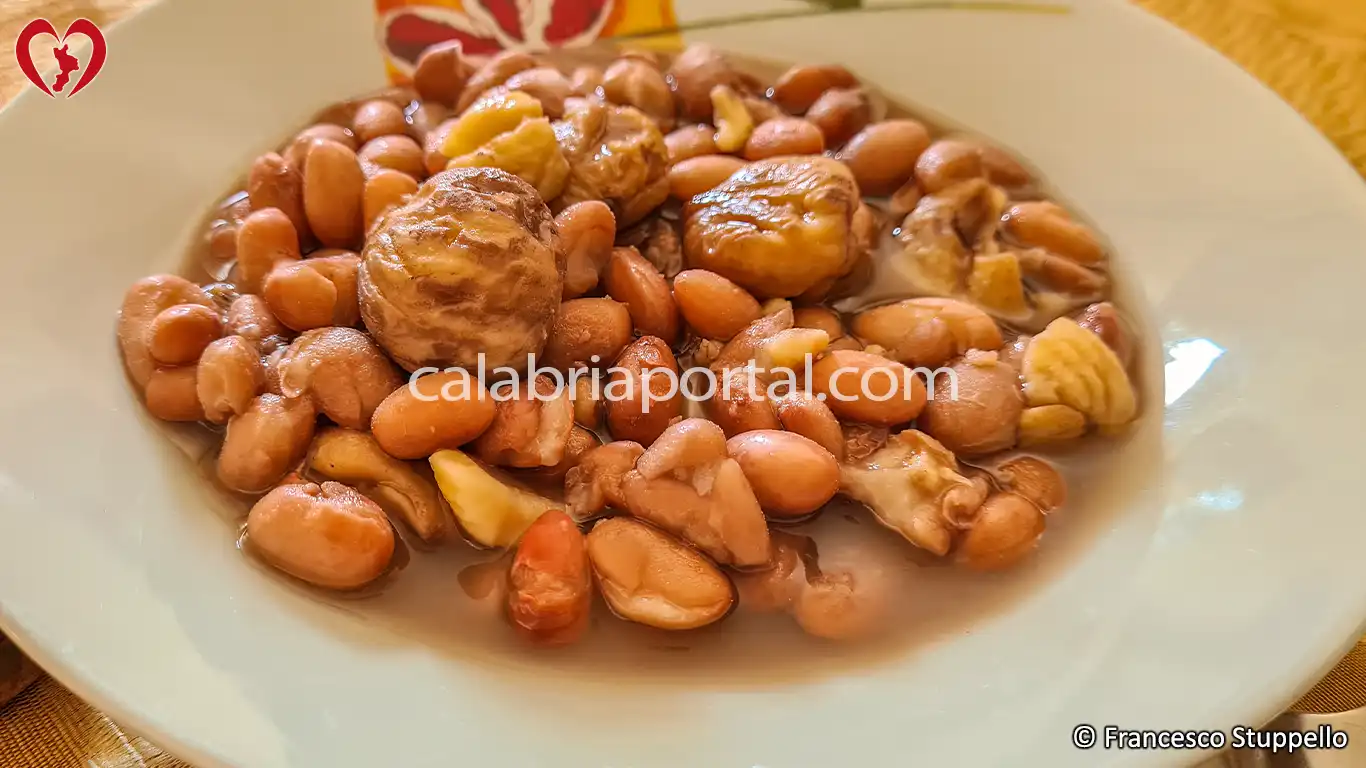 Zuppa di Castagne e Fagioli