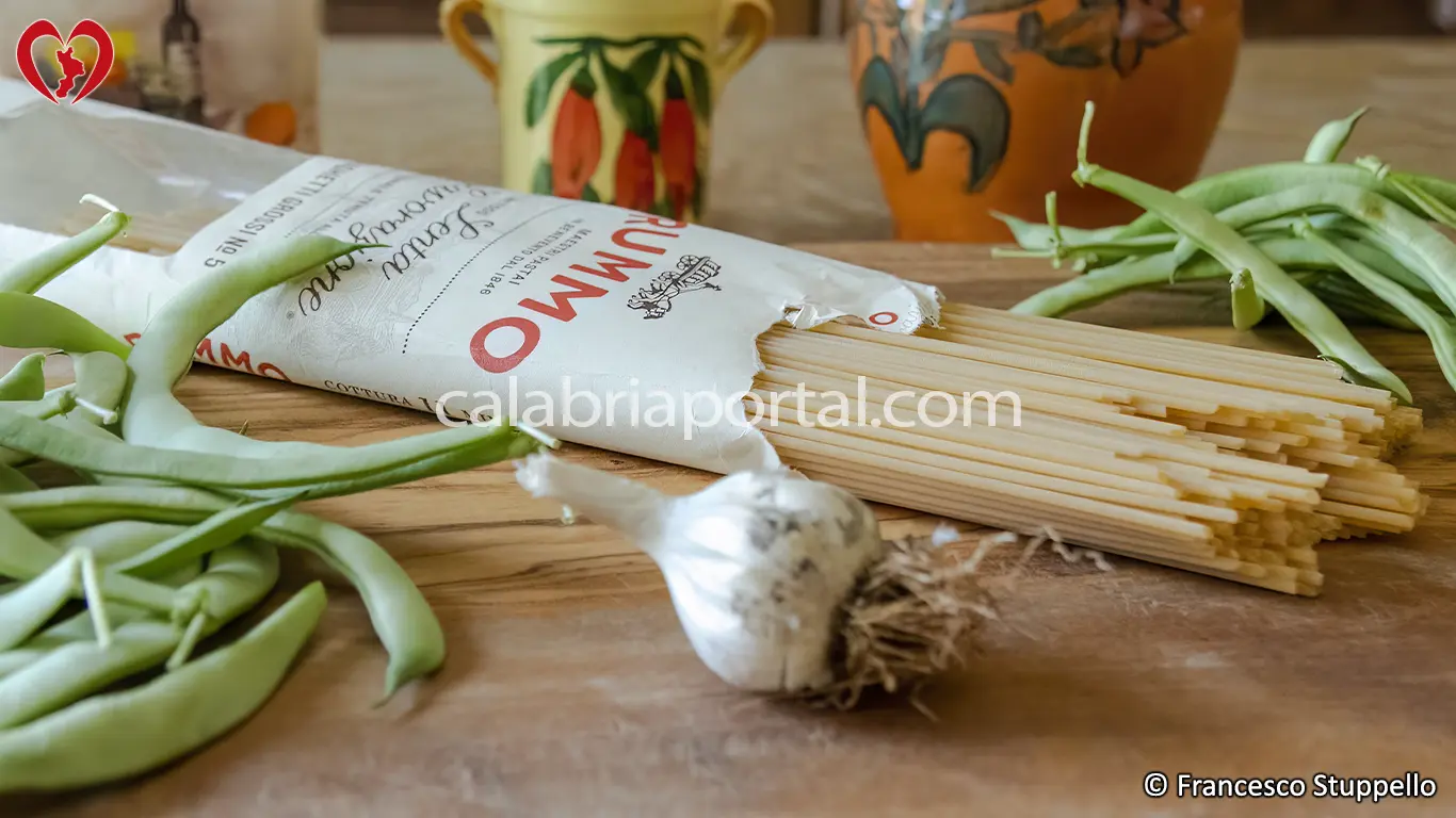Ricetta calabrese della pasta con i fagiolini: gli ingredienti Ricetta calabrese della pasta con i fagiolini: gli ingredienti