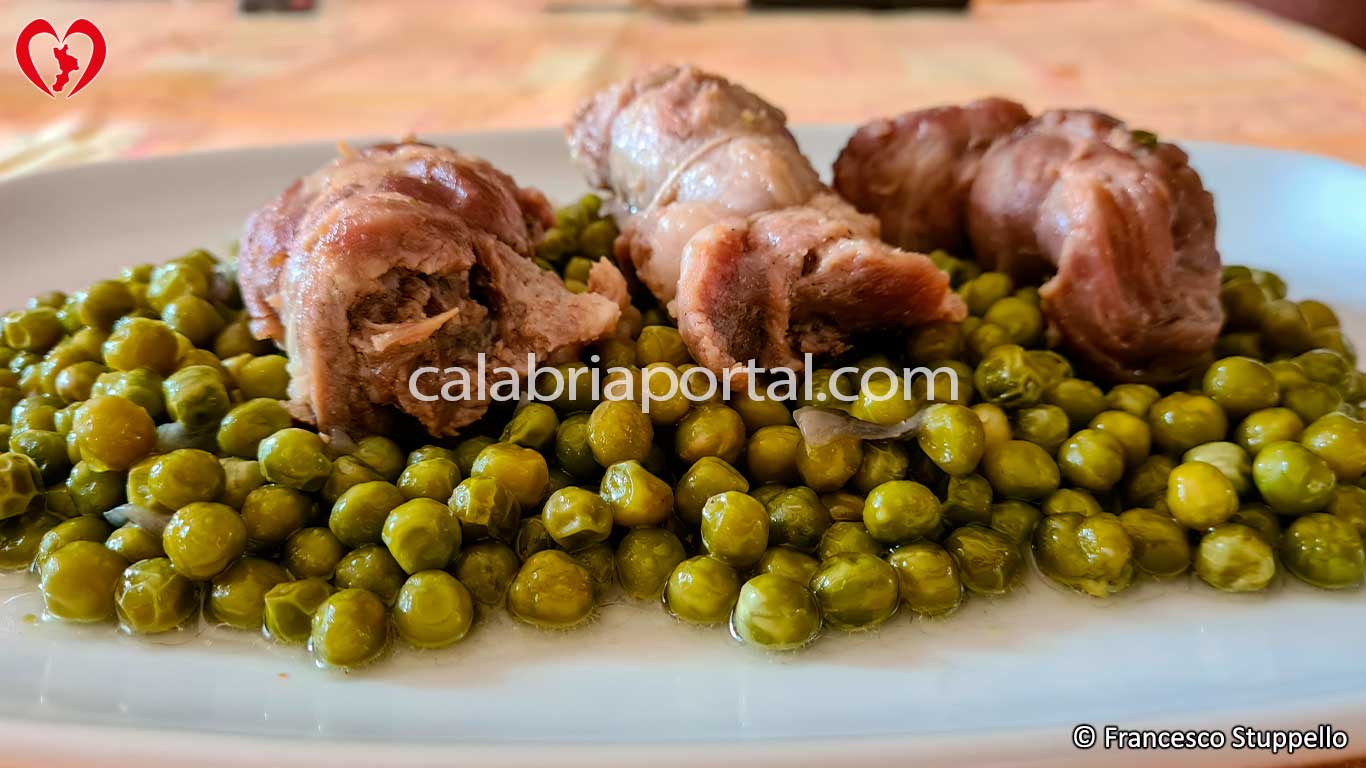 Ricetta delle Braciole di Maiale e Piselli Ricetta delle Braciole di Maiale e Piselli