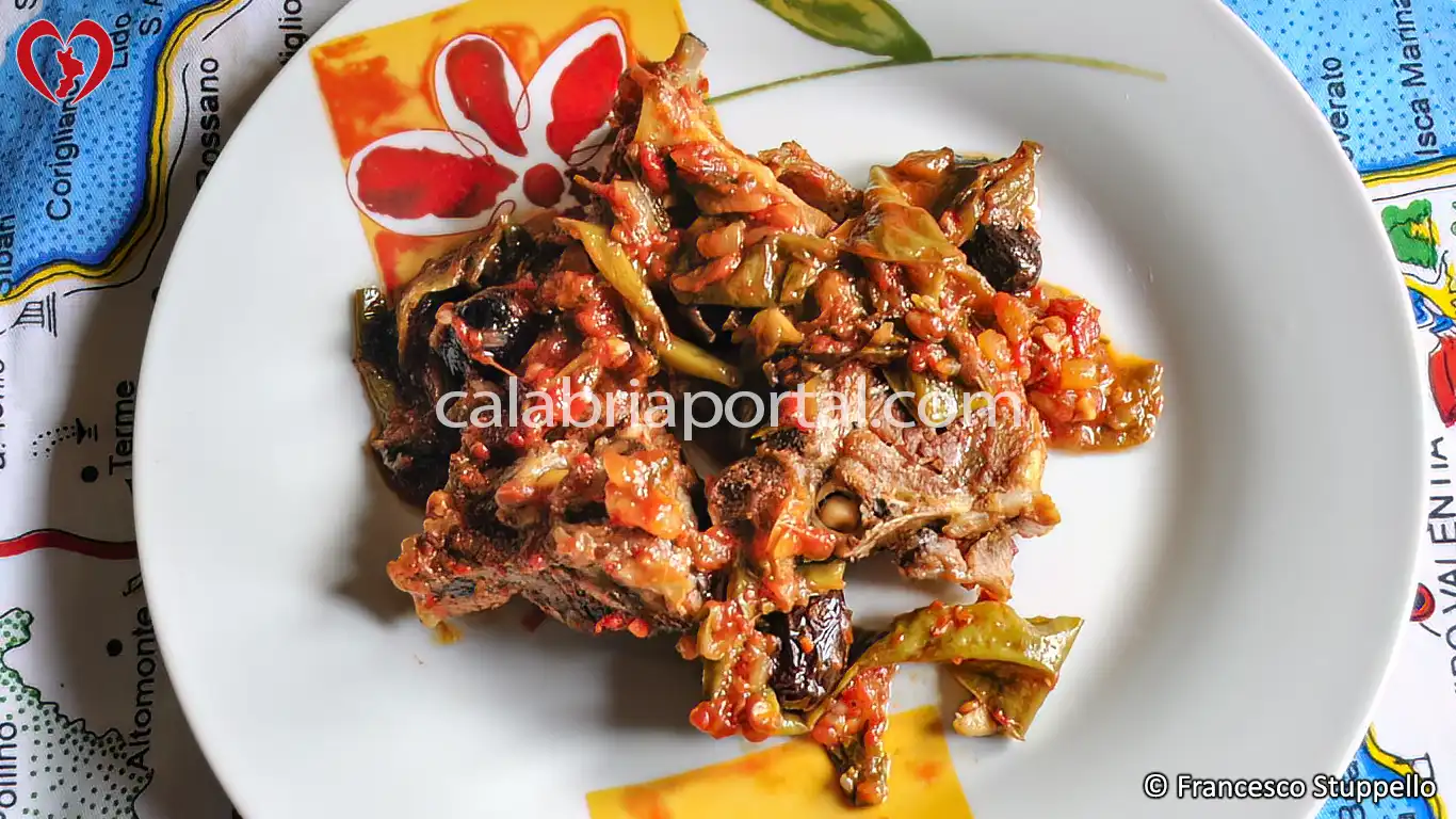 Ricette delle Costatine di Agnello alla Cosentina: impiattate e servite Ricette delle Costatine di Agnello alla Cosentina: impiattate e servite