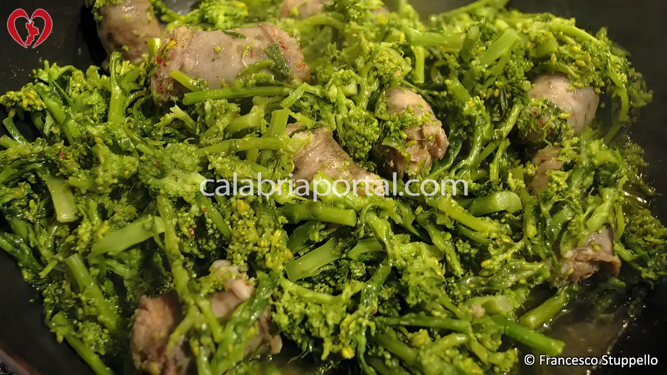 Broccoli Rapa e Salsiccia la ricetta originale calabrese