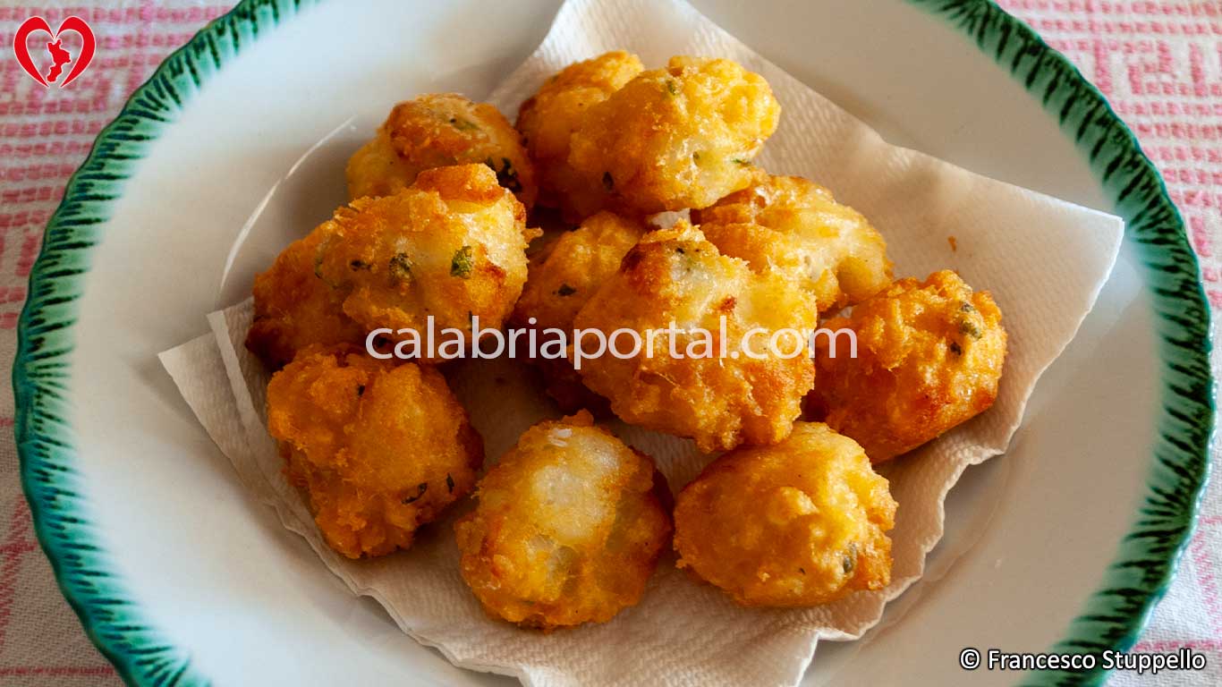 Ricetta delle Polpette di Baccalà: Le polpette di baccalà sono pronte Ricetta delle Polpette di Baccalà: Le polpette di baccalà sono pronte