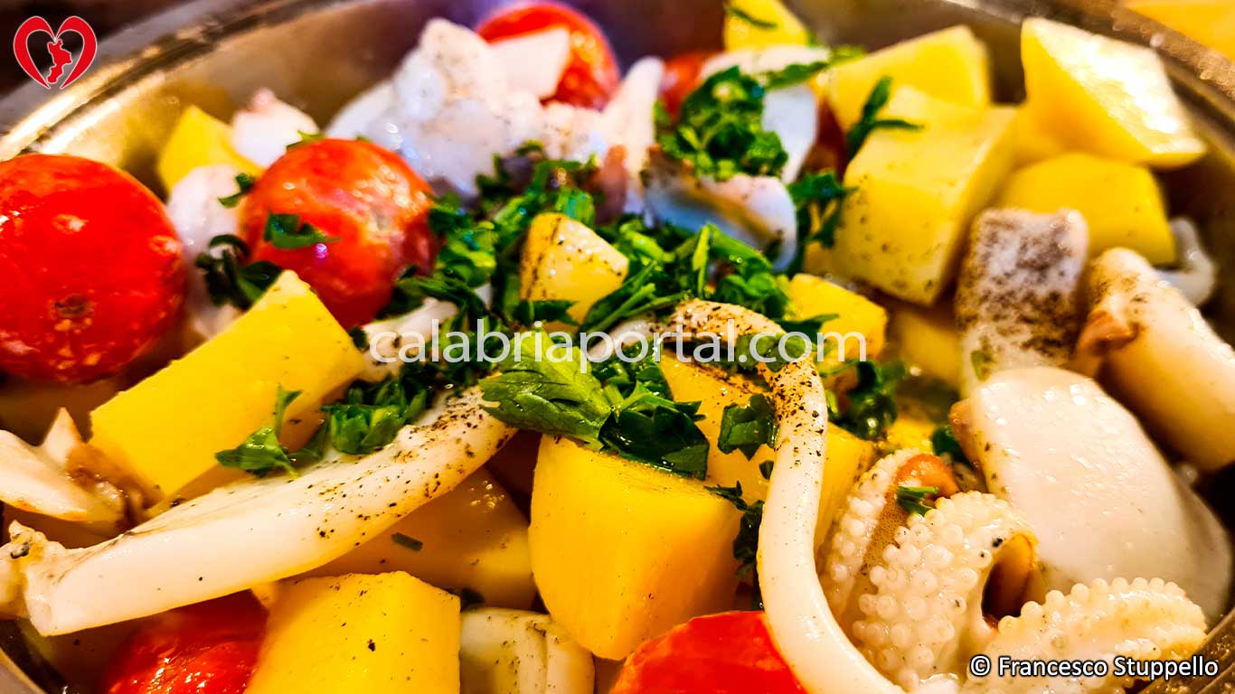 Ricetta Seppie e Patate in Umido