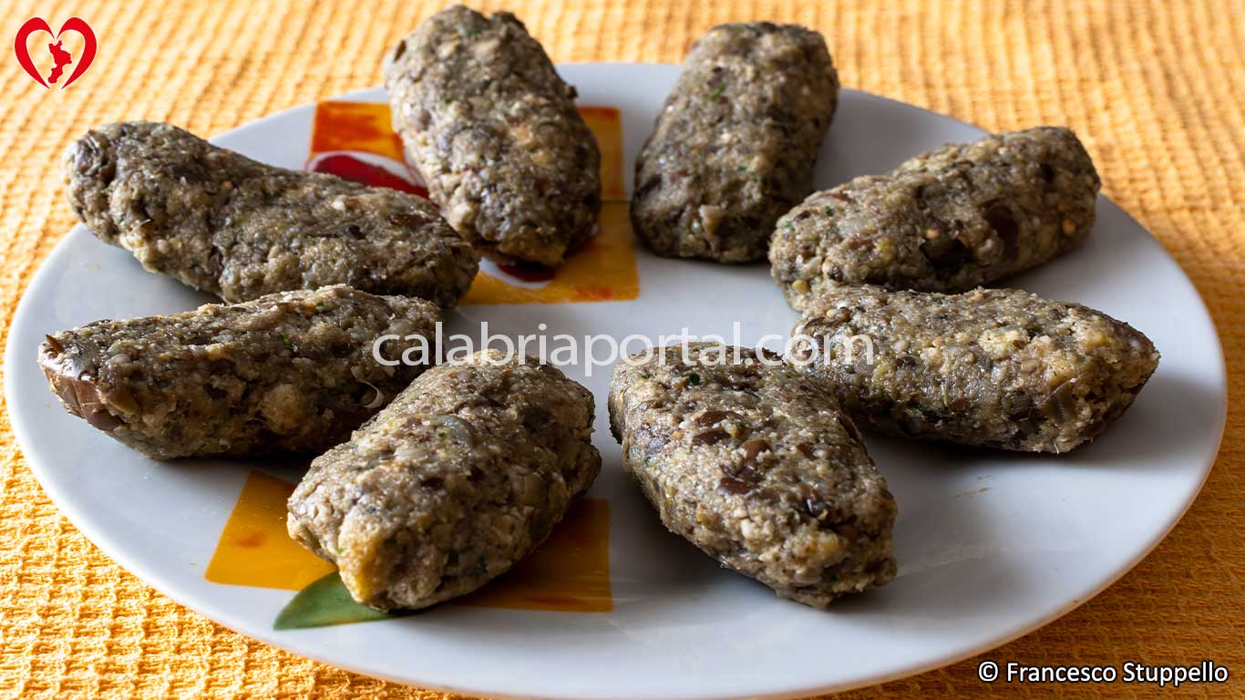 Ricetta delle Polpette di Melanzane alla Calabrese: le Polpette Ricetta delle Polpette di Melanzane alla Calabrese: le Polpette