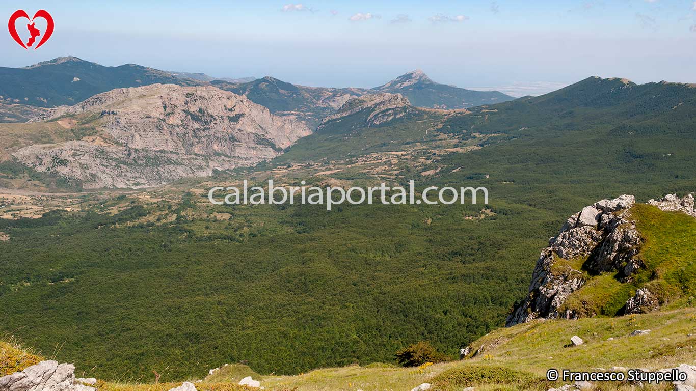 Scorci del Massiccio del Pollino Scorci del Massiccio del Pollino
