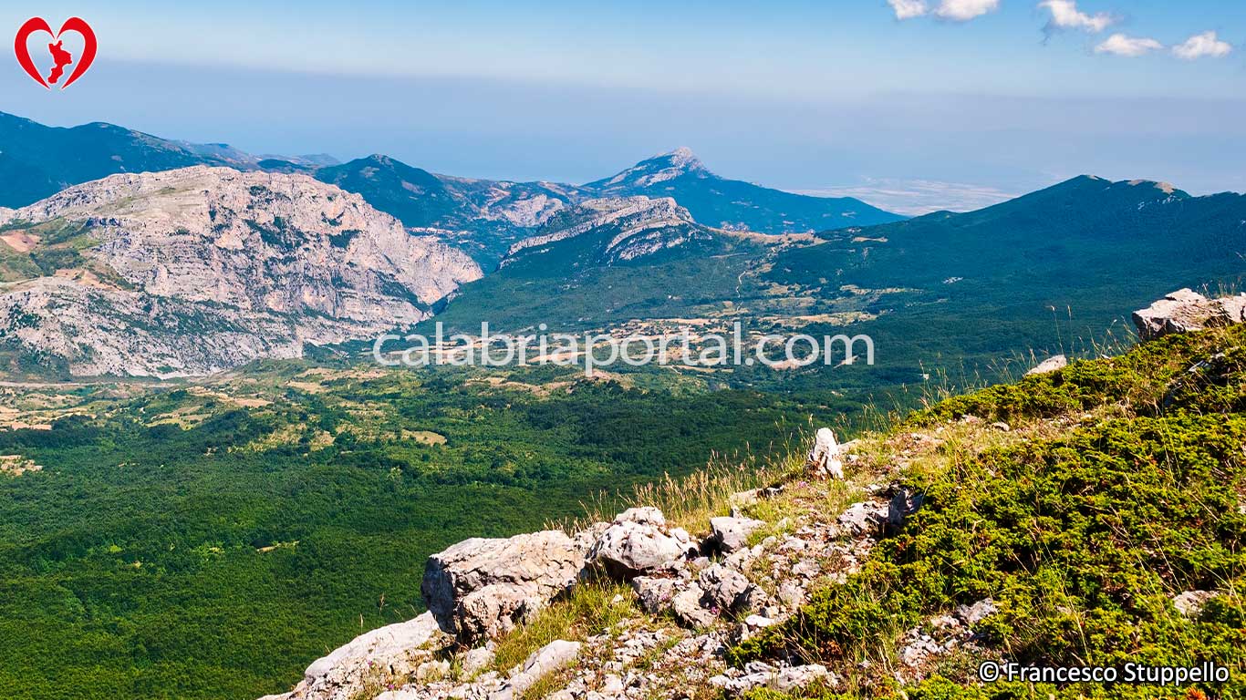 Timpa di Porace vista da Serra delle Ciavole