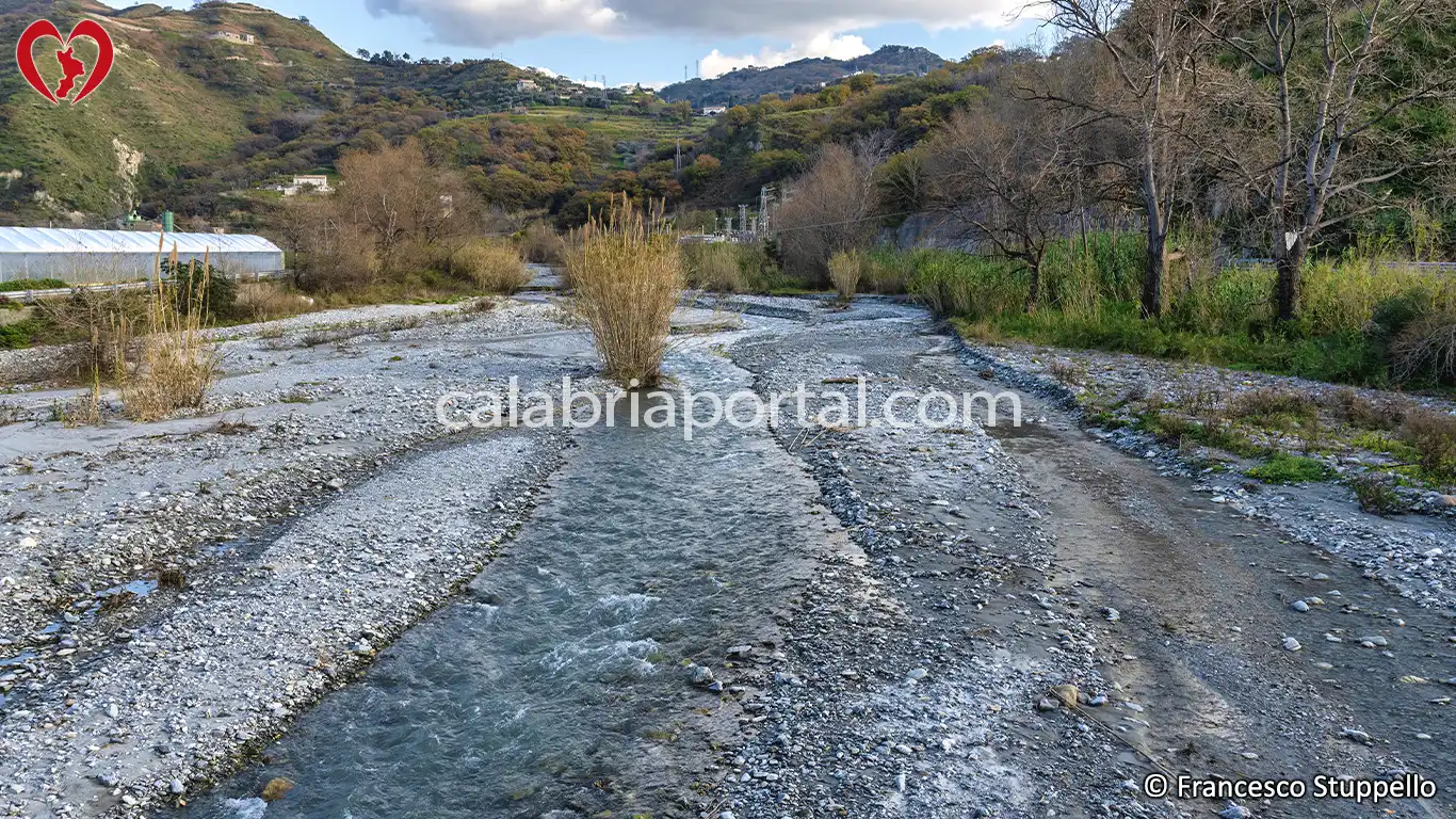 Il Fiume Licetto presso Amantea in Calabria Il Fiume Licetto presso Amantea in Calabria
