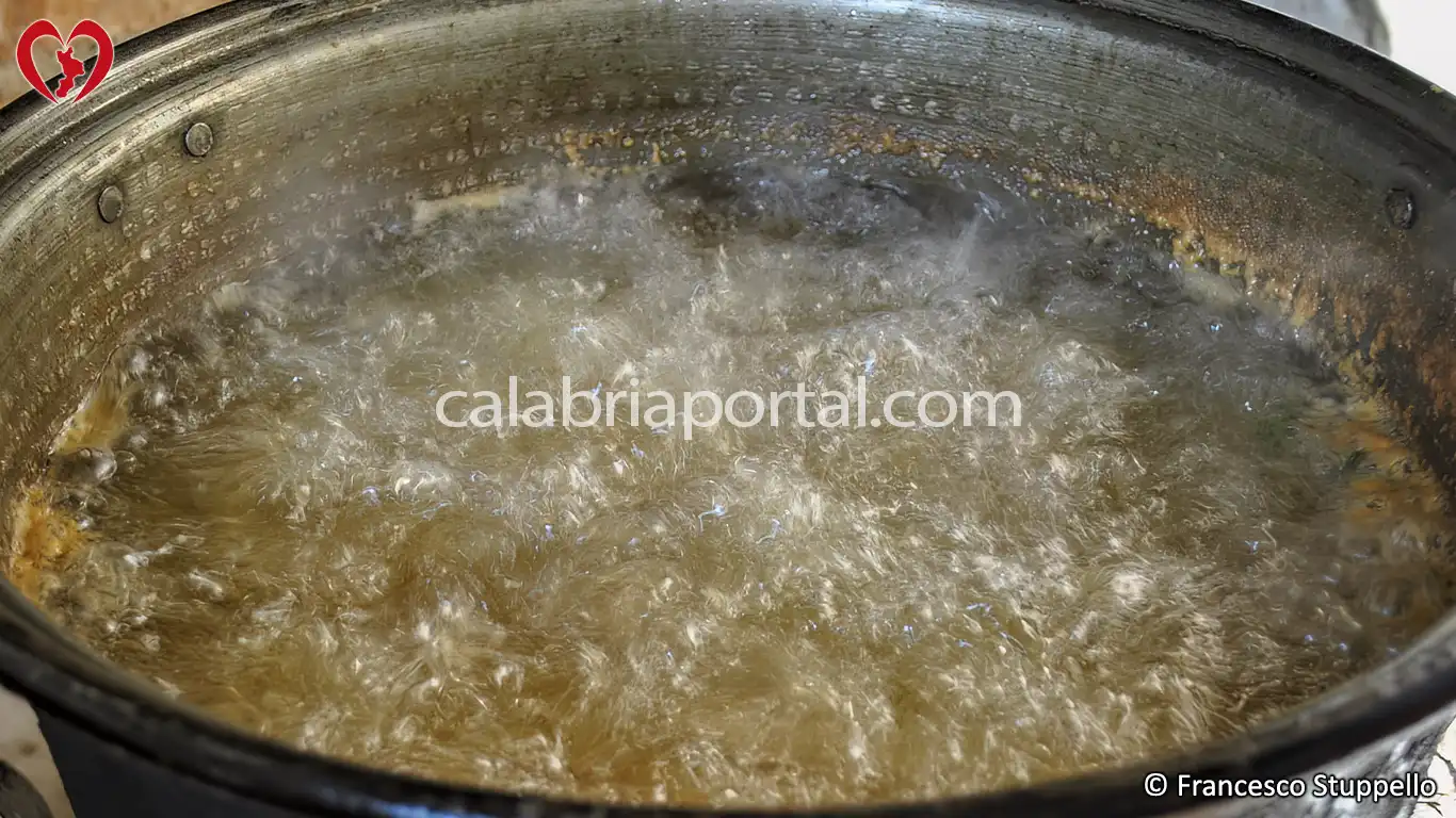 Braciole di Cotiche di Maiale alla Calabrese