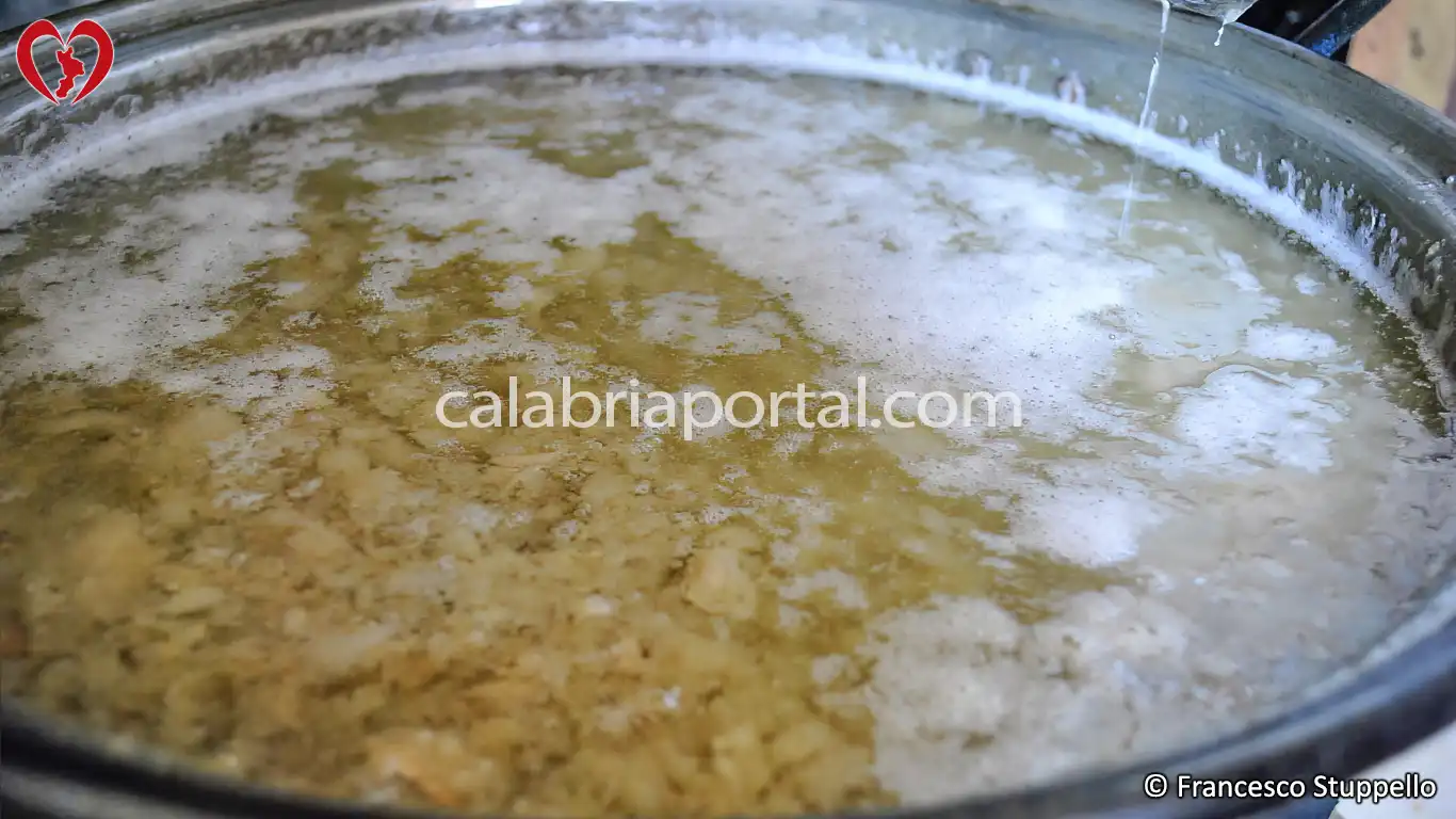 Frisuragli di Maiale alla Calabrese