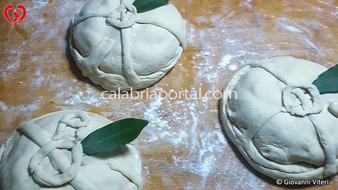 Chiusura della Farcitura dell'Impiulato Chiusura della Farcitura dell'Impiulato