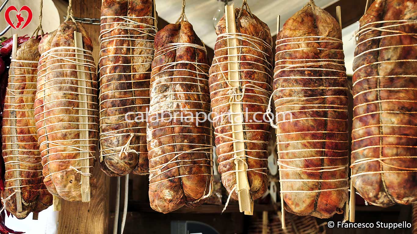 Capocollo Calabrese salume tipico della Calabria