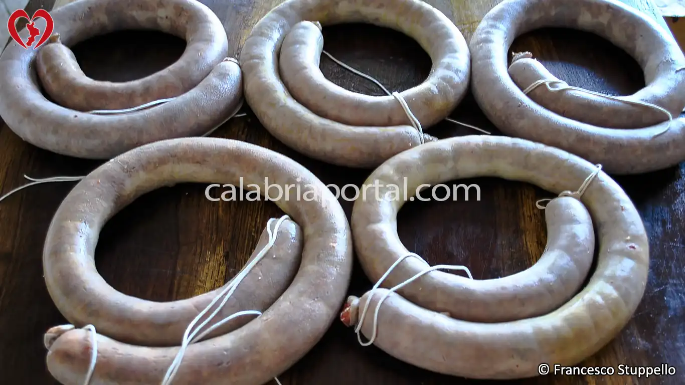 Salsiccia Calabrese salame tipico della Calabria