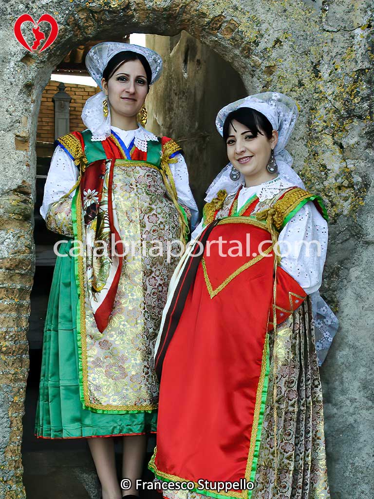 Costume Tradizionale Occitano di Guardia Piemontese (CS)