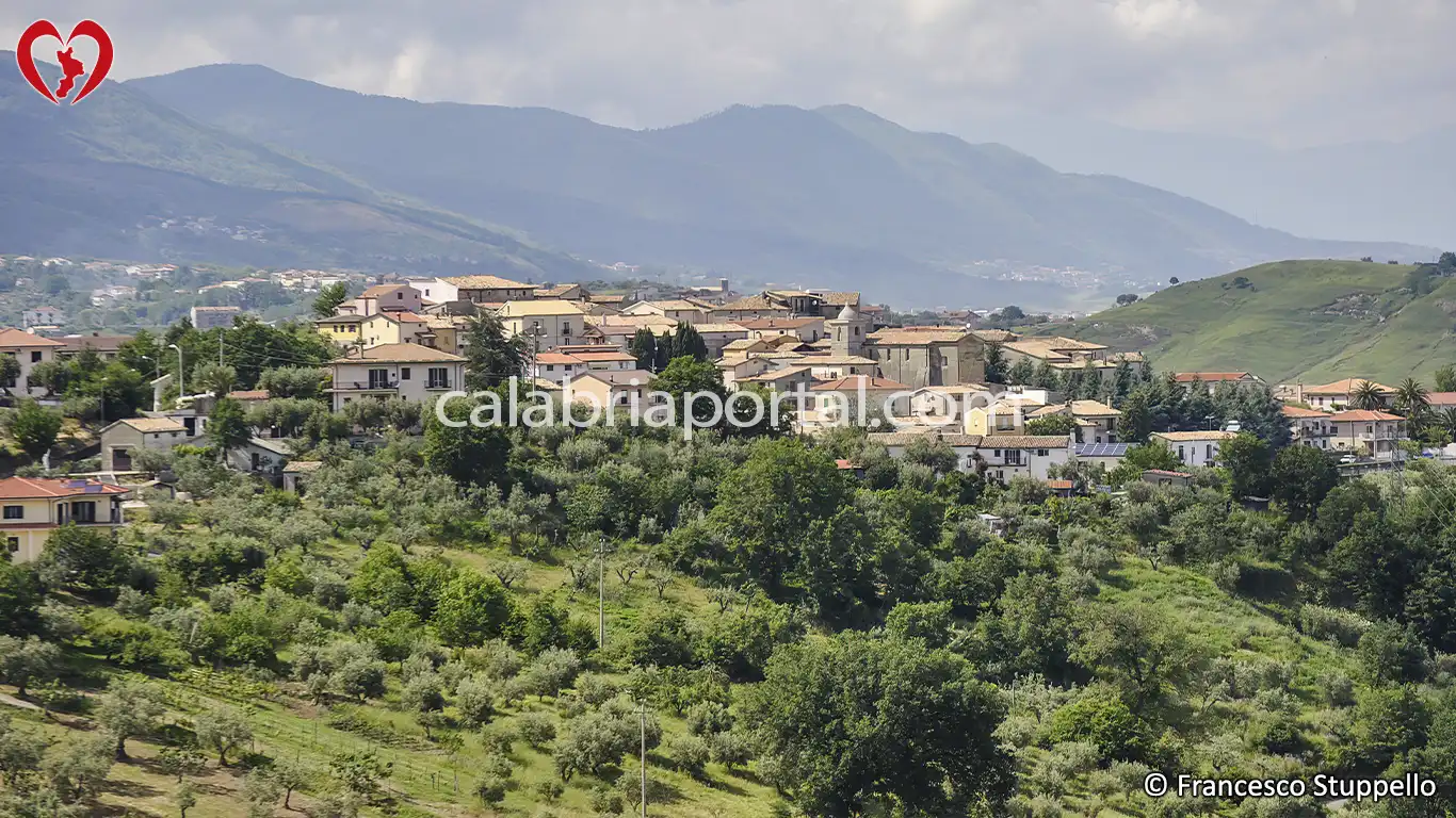Scorcio Panoramico di San Sisto dei Valdesi (CS)