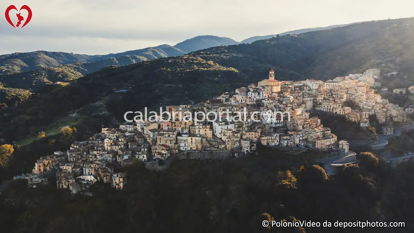 Centro Storico di Badolato (Calabria) Centro Storico di Badolato (Calabria)